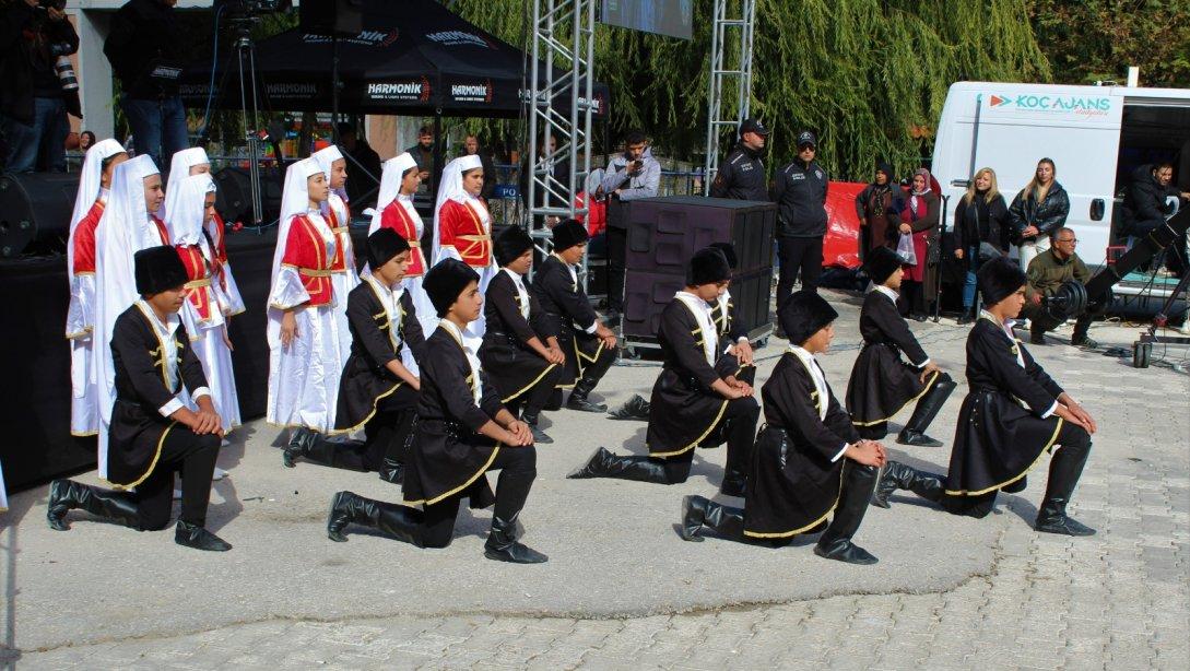 Ağaçören Cevizi Festivali Coşkusu Yaşandı.